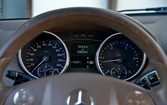 Mercedes-Benz ML cena 49999 przebieg: 330000, rok produkcji 2009 z Brzozów małe 781